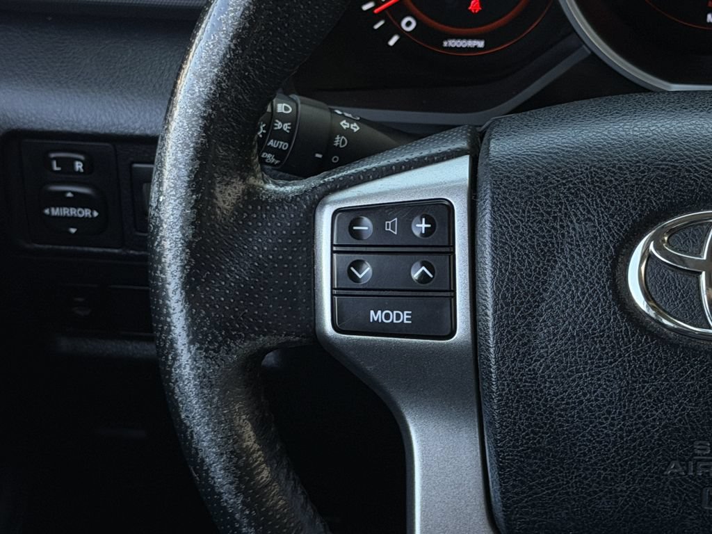 Used 2010 Toyota 4Runner Limited AWD/4WD image 14