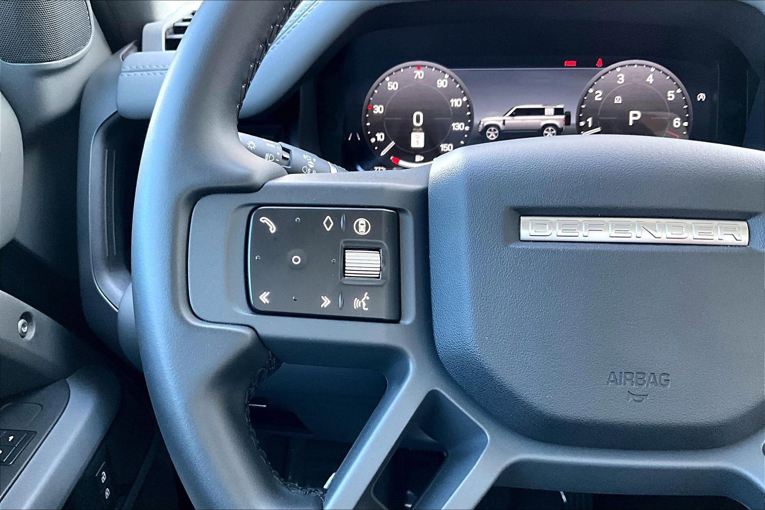 Used 2025 Land Rover Defender 110 S image 18