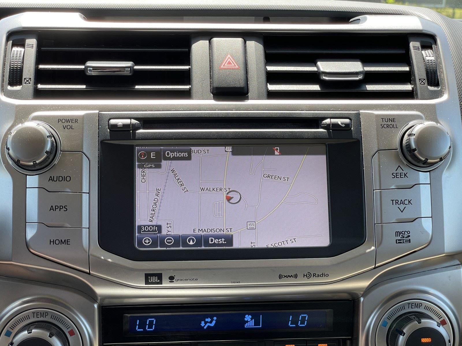 Used 2016 Toyota 4Runner Limited AWD/4WD image 24