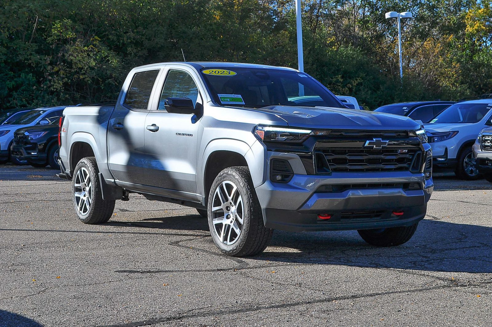 Used 2023 Chevrolet Colorado Z71 w/ Advanced Trailering Package AWD/4WD image 1