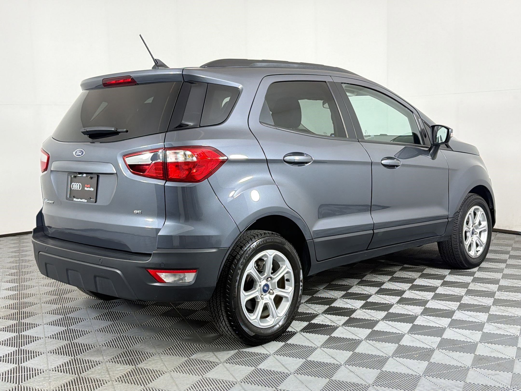 Used 2021 Ford EcoSport SE w/ SE Convenience Package FWD image 9