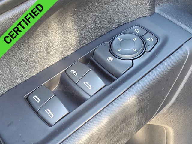 Certified 2020 Chevrolet Silverado 1500 Custom w/ Custom Value Package AWD/4WD image 18