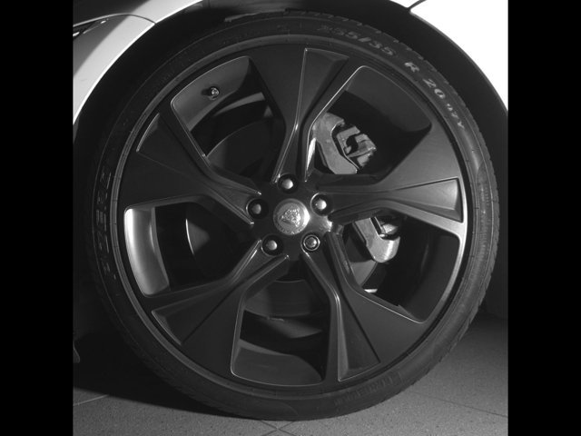Used 2021 Jaguar F-TYPE Convertible RWD image 10