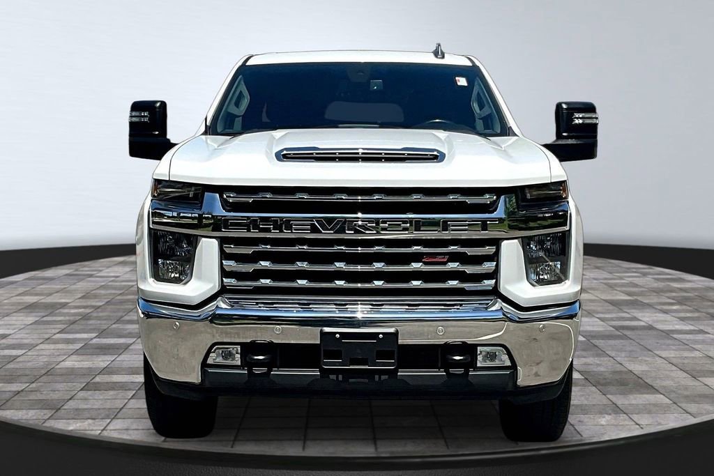 Used 2023 Chevrolet Silverado 2500 LT w/ Convenience Package AWD/4WD image 2