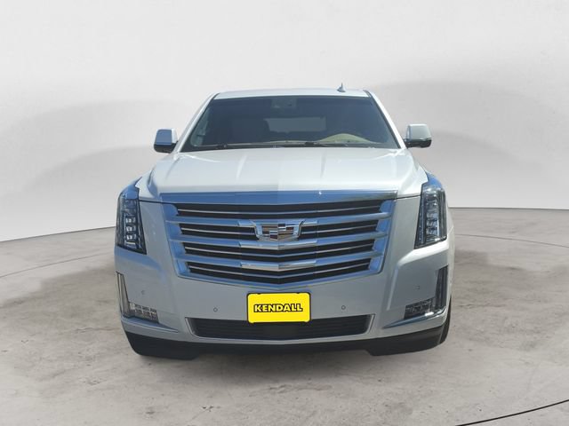 Used 2017 Cadillac Escalade Platinum AWD/4WD image 2