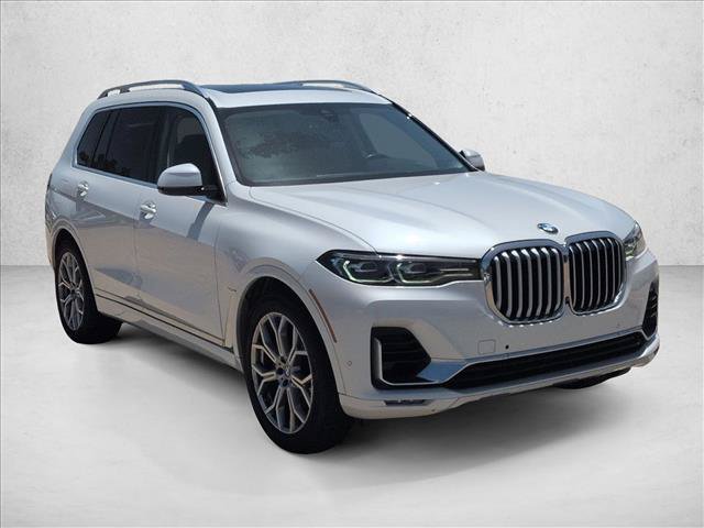 Used 2021 BMW X7 xDrive40i w/ Cold Weather Package AWD/4WD image 3