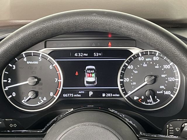 Certified 2023 Nissan Rogue SV image 15