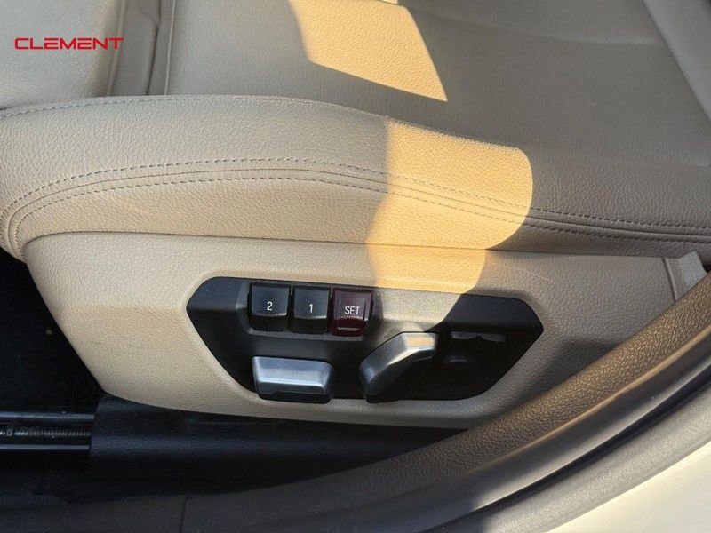 Used 2018 BMW 330i Sedan image 21