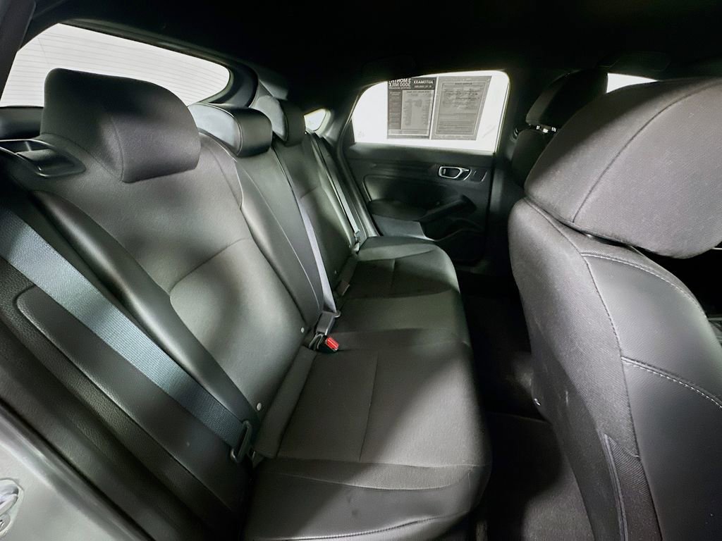 Used 2025 Honda Civic Sport image 11