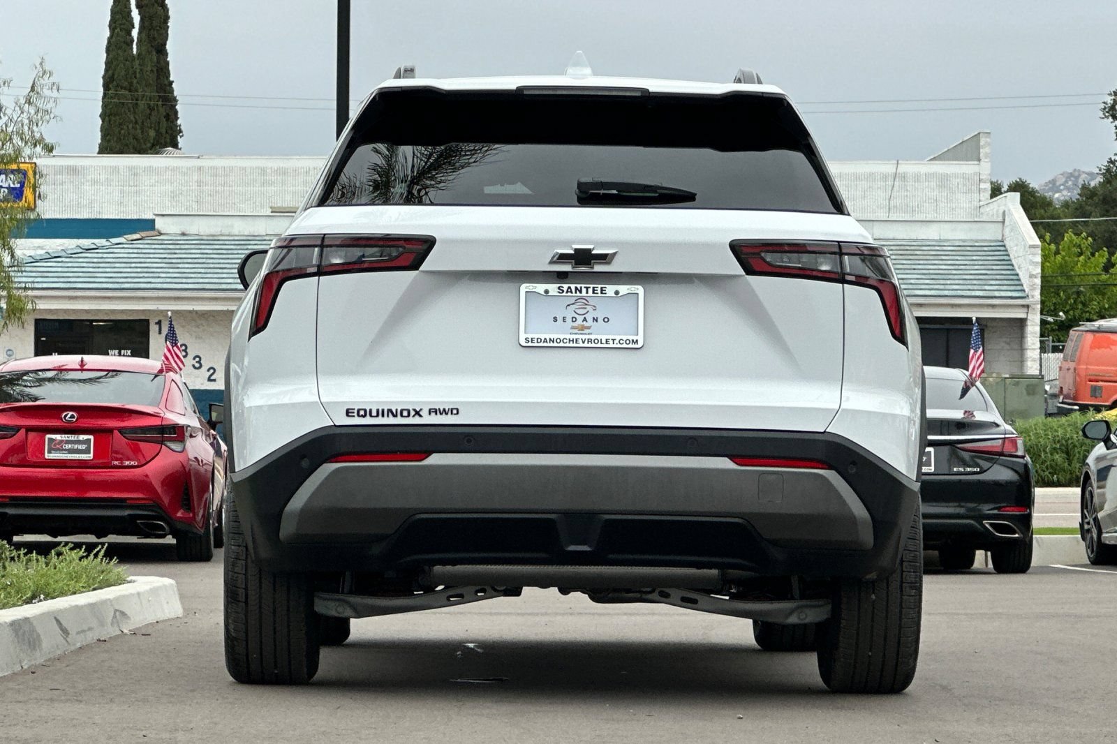 New 2026 Chevrolet Equinox LT w/ Convenience Package II AWD/4WD image 5