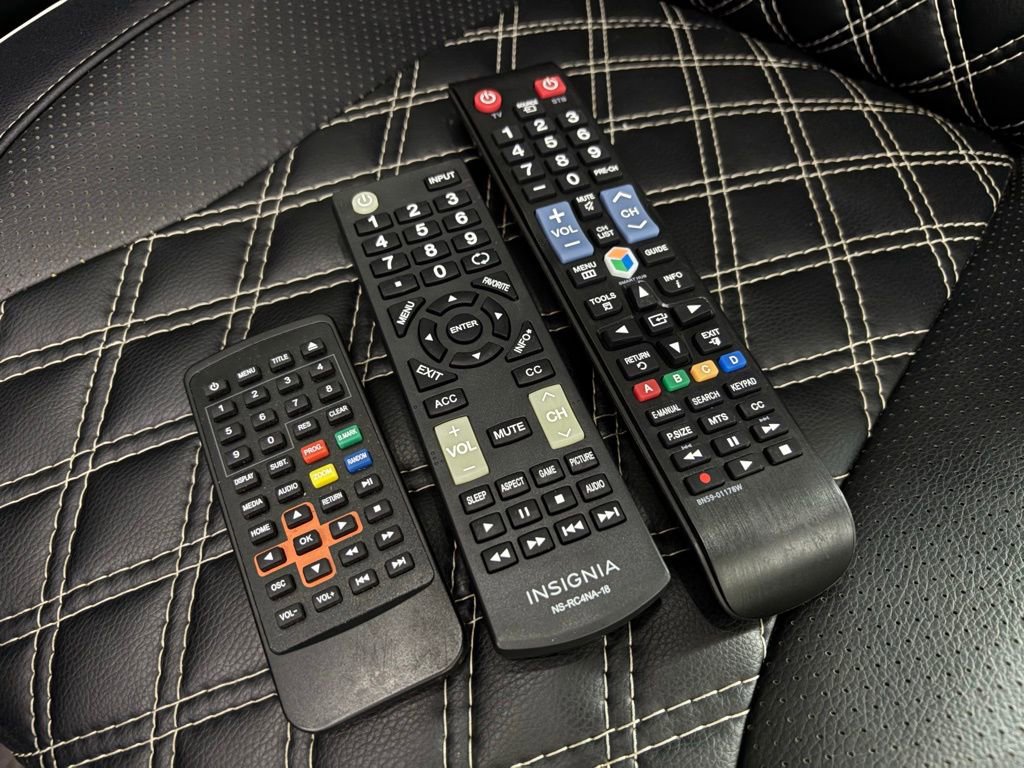 Used 2019 Mercedes-Benz Sprinter 170 w/ Driver Convenience Package image 47