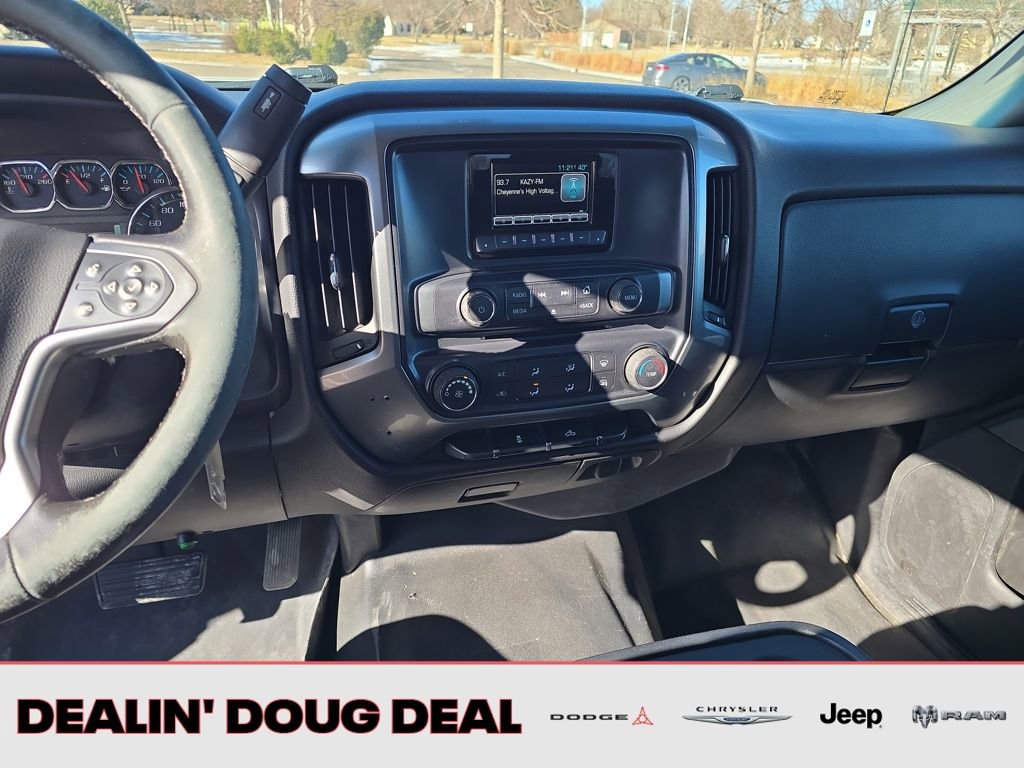 Used 2015 Chevrolet Silverado 3500 LT AWD/4WD image 18