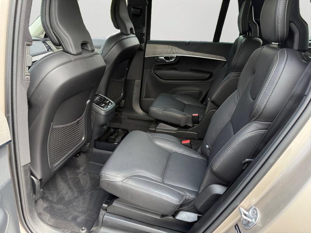 Certified 2023 Volvo XC90 B6 Ultimate w/ Protection Package AWD/4WD image 14