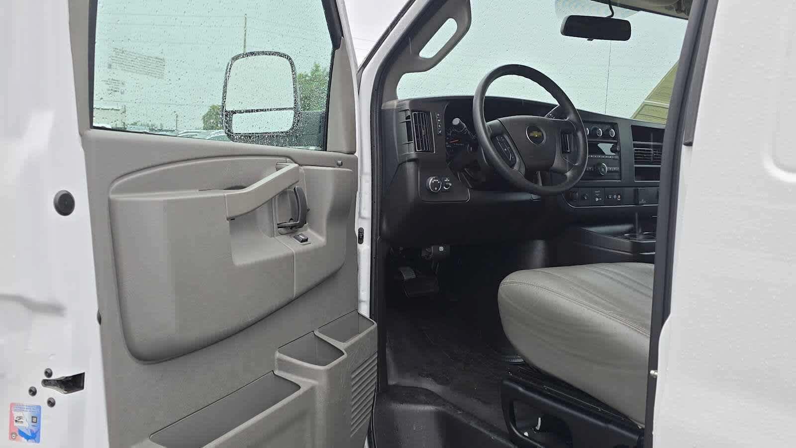 Used 2025 Chevrolet Express 2500 Extended w/ Driver Convenience Package RWD image 23