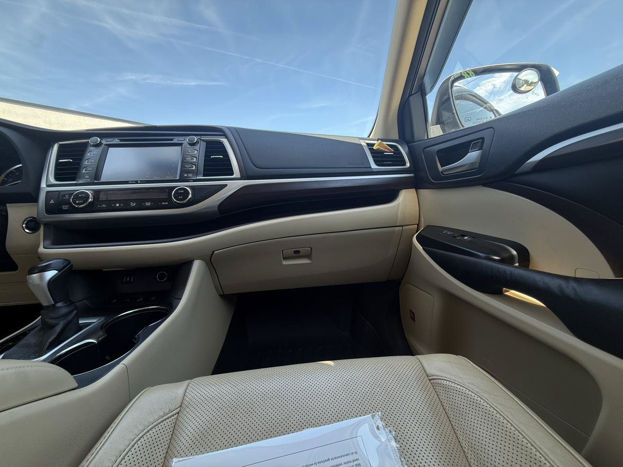 Used 2015 Toyota Highlander Limited AWD/4WD image 22