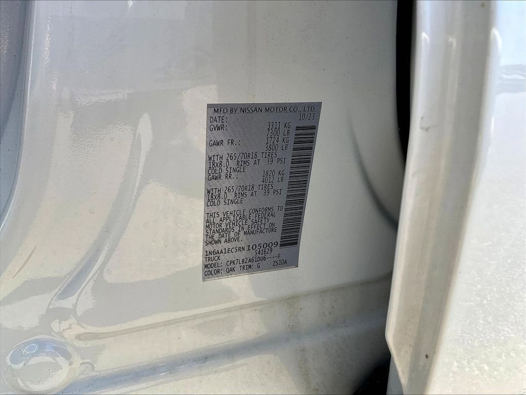 Used 2024 Nissan Titan SV w/ Accessory Utility Package AWD/4WD image 30