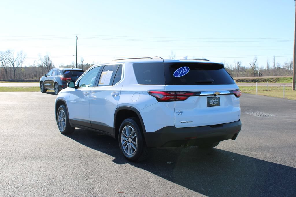 Used 2023 Chevrolet Traverse LT FWD image 7