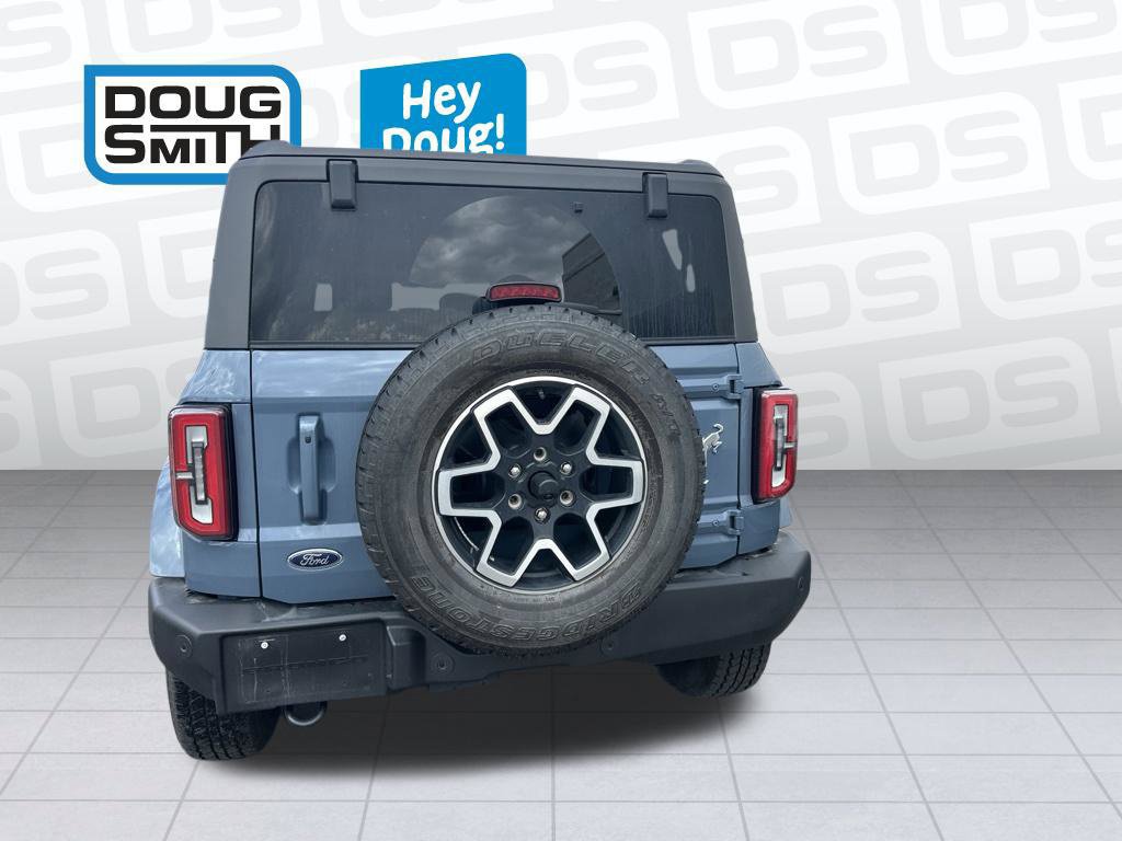 Used 2025 Ford Bronco Outer Banks AWD/4WD image 5