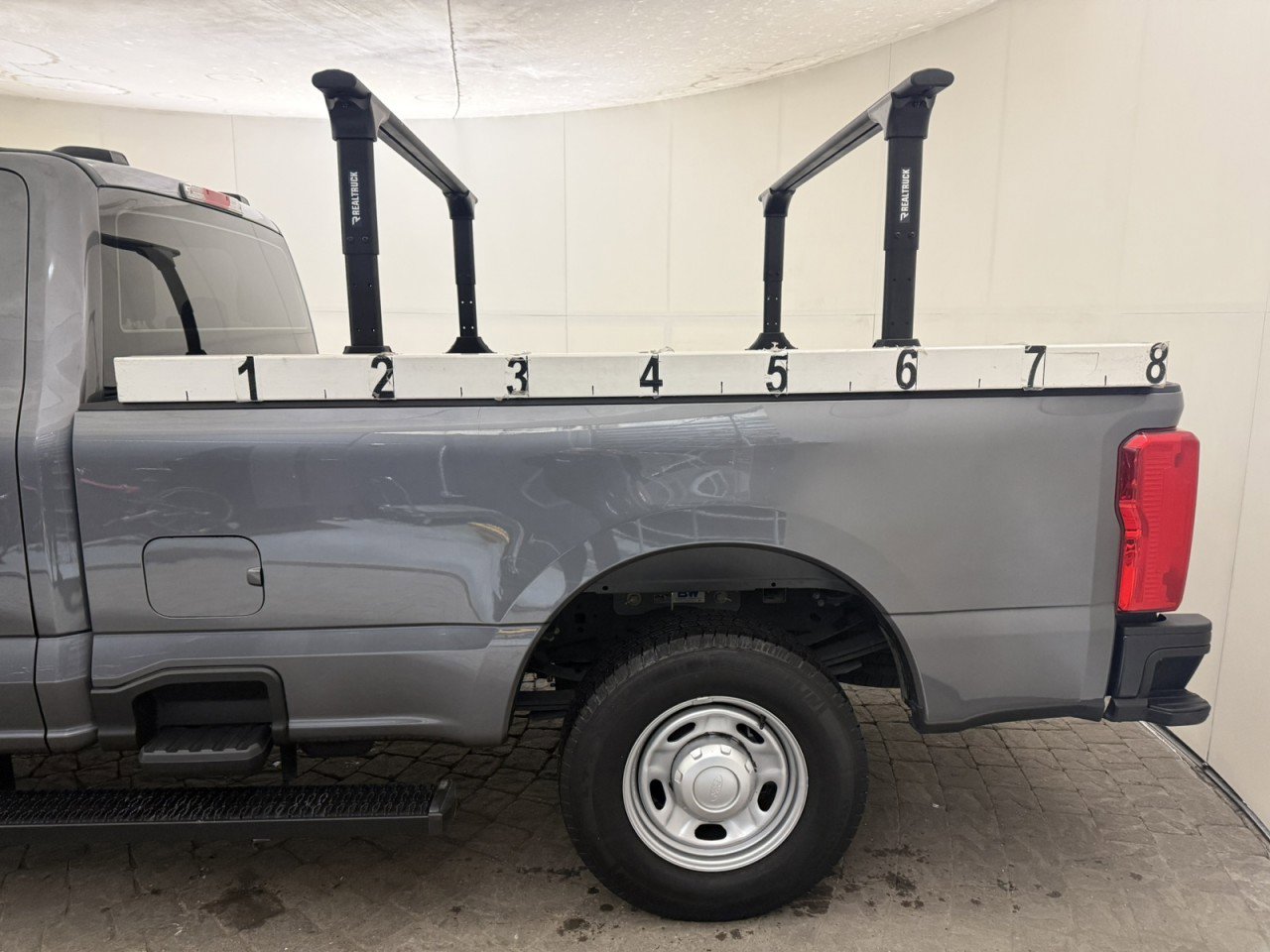 Used 2023 Ford F350 XL image 5