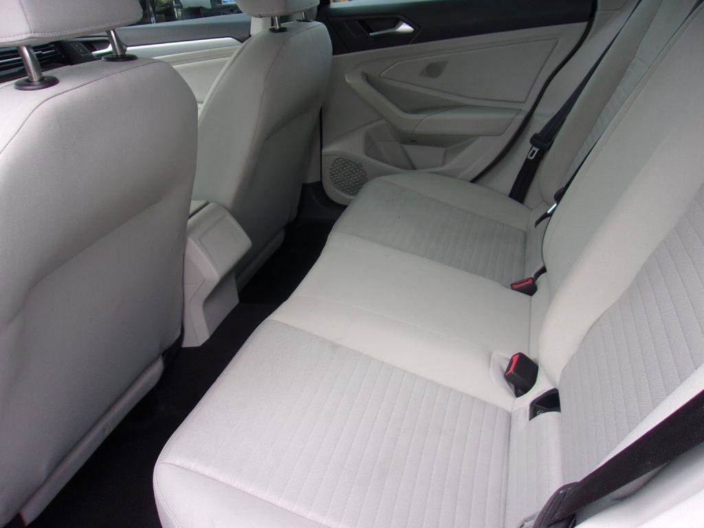Used 2025 Volkswagen Jetta S FWD image 7