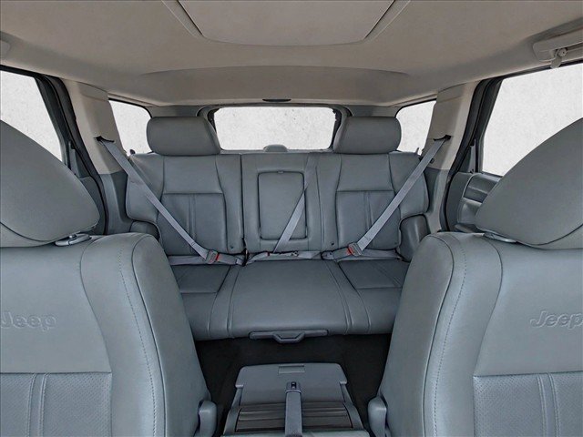 Used 2005 Jeep Grand Cherokee Limited AWD/4WD image 17