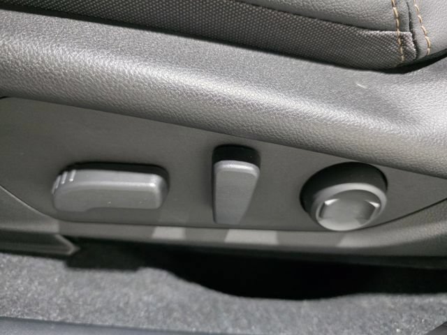 New 2026 Subaru Outback Limited AWD/4WD image 14