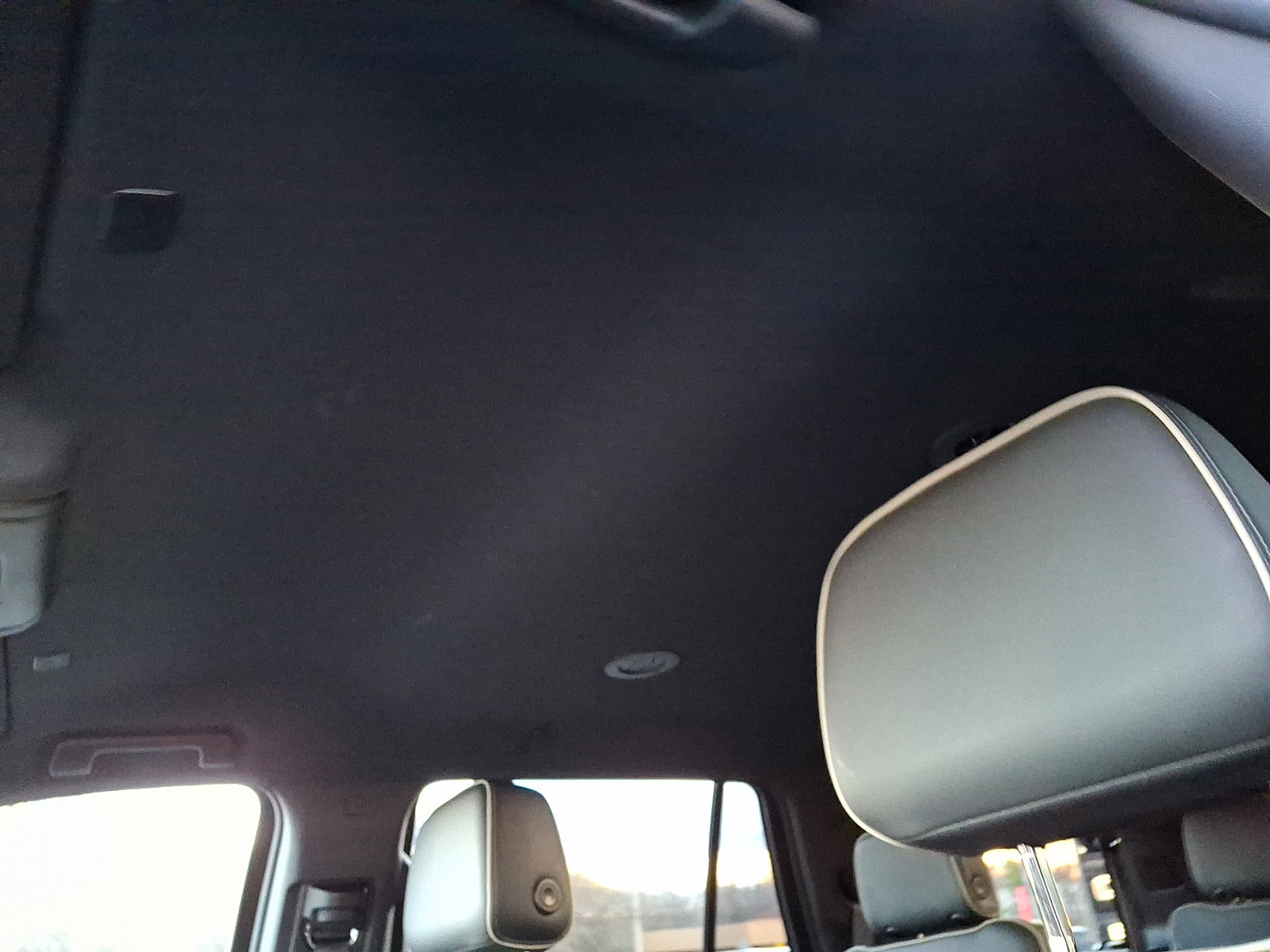 Certified 2023 GMC Yukon SLT w/ SLT Luxury Package image 21