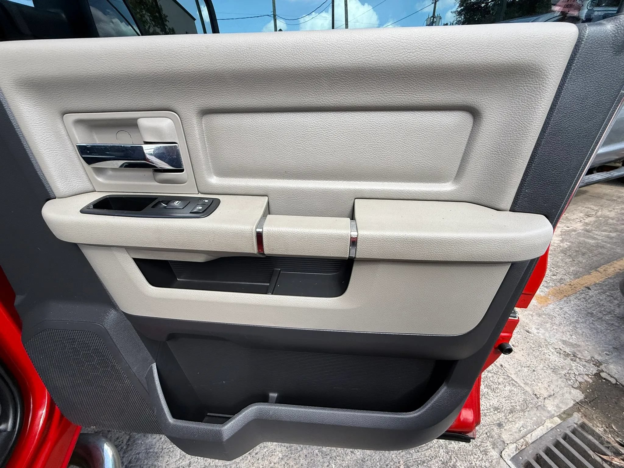 Used 2011 RAM 1500 Lone Star AWD/4WD image 18