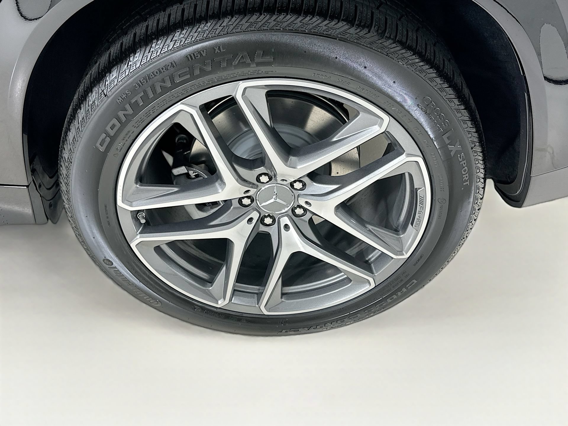 New 2026 Mercedes-Benz GLE 53 AMG 4MATIC Coupe image 33
