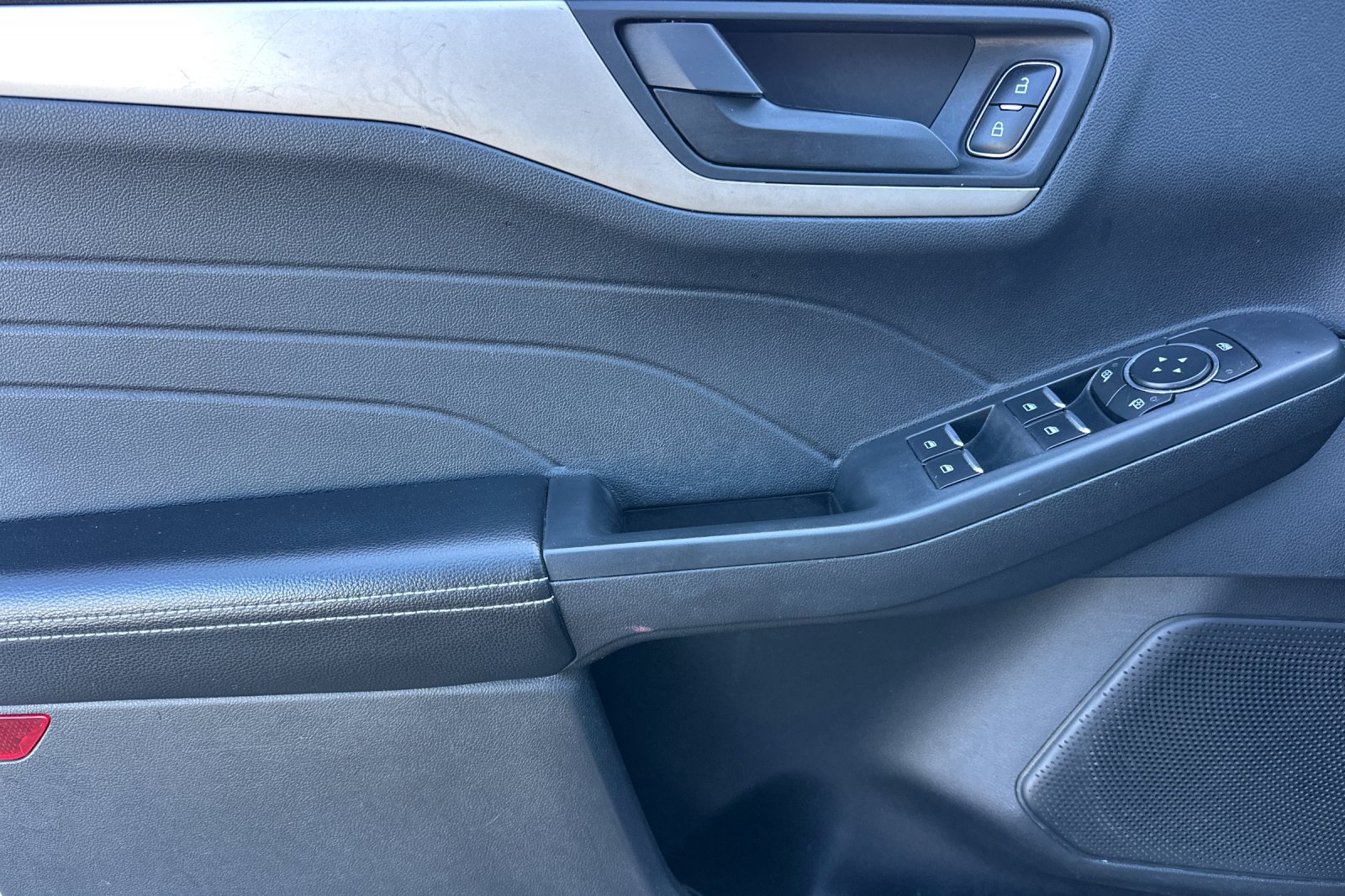 Used 2022 Ford Escape SE w/ Convenience Package AWD/4WD image 10