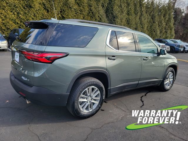 Used 2023 Chevrolet Traverse LT w/ Rear Camera Mirror Package image 7