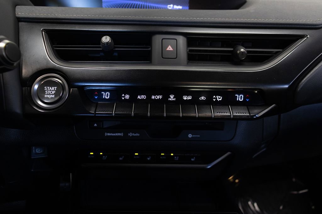 Used 2020 Lexus UX 200 w/ Premium Package FWD image 30