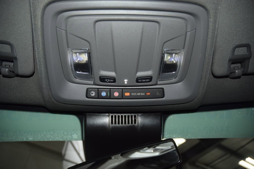 Used 2025 GMC Sierra 3500 Pro w/ Convenience Package image 36