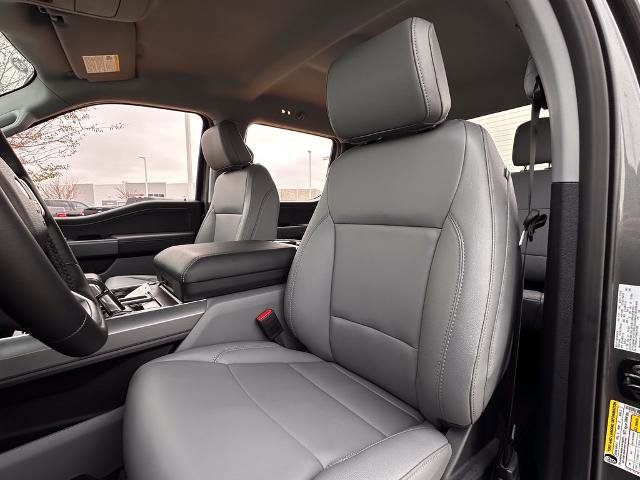 New 2025 Ford F150 Lightning Flash image 28