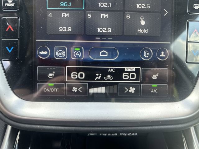 Used 2025 Subaru Legacy Premium AWD/4WD image 18