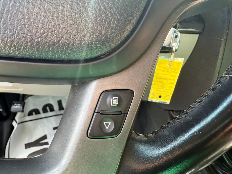 Used 2014 Kia Sorento LX image 25