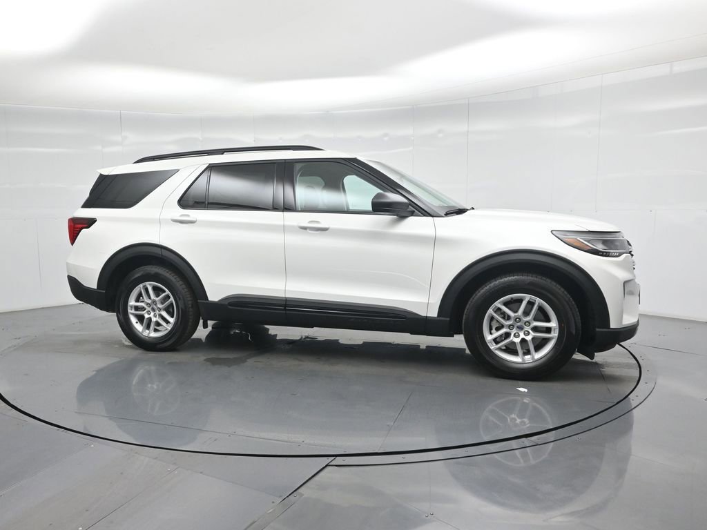 New 2026 Ford Explorer Active image 26