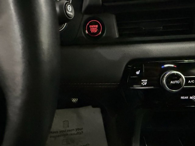 Used 2024 Honda Pilot TrailSport image 18