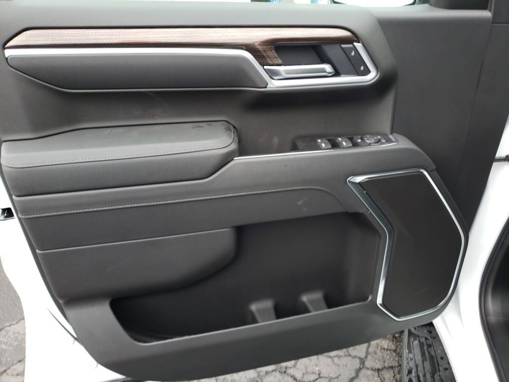 New 2026 Chevrolet Silverado 1500 LT image 10