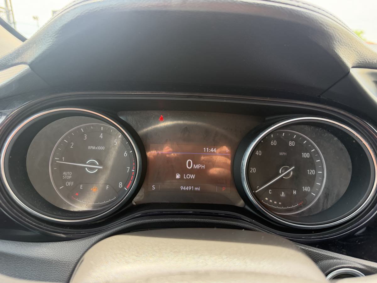 Used 2021 Buick Encore GX Preferred FWD image 31