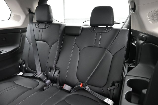 New 2026 Honda Pilot Touring image 21