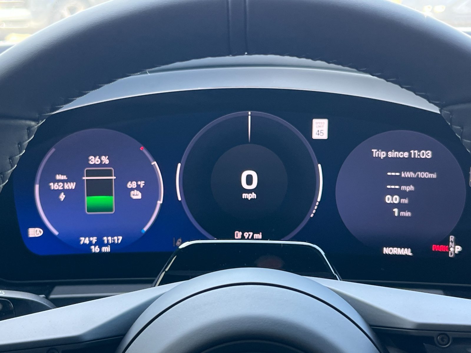 New 2026 Porsche Macan 4 Electric AWD/4WD image 31