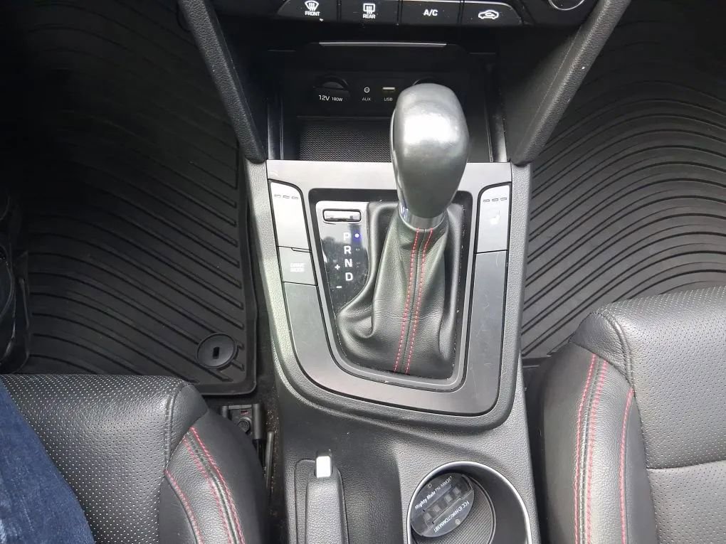 Used 2018 Hyundai Elantra Sport w/ Sport Premium Package 03 image 21