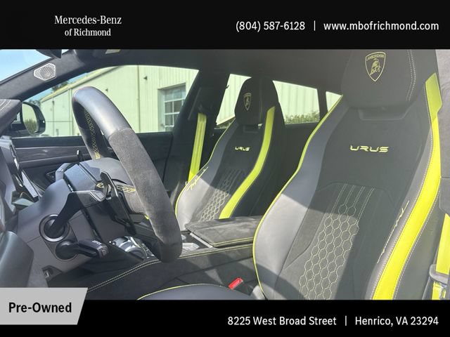 Used 2024 Lamborghini Urus Performante AWD/4WD image 14