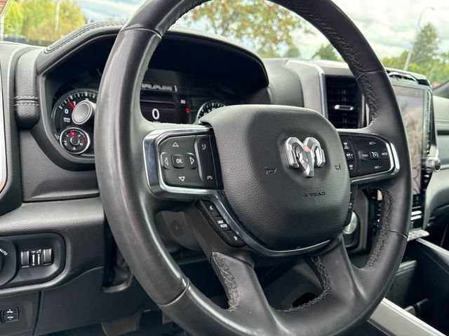 Used 2025 RAM 1500 Laramie AWD/4WD image 14