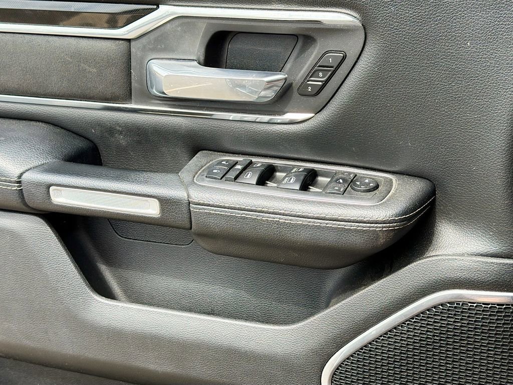 Used 2019 RAM 1500 Laramie w/ Sport Appearance Package image 30
