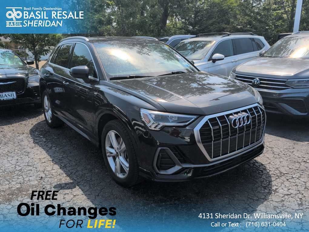 Used 2022 Audi Q3 2.0T Premium Plus AWD/4WD image 1