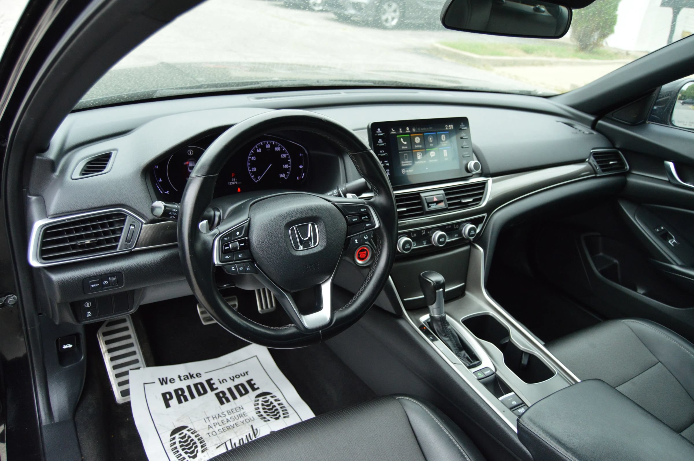 Used 2018 Honda Accord Sport image 9