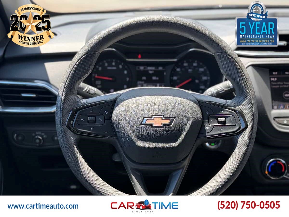 Used 2023 Chevrolet TrailBlazer LT AWD/4WD image 9