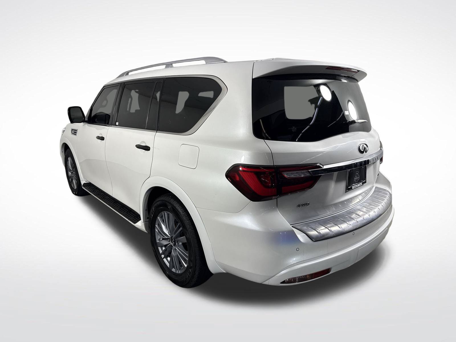 Used 2024 INFINITI QX80 Luxe AWD/4WD image 32
